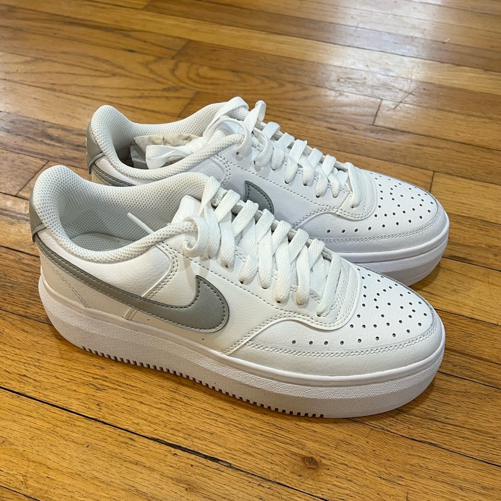 Nike Court Vision Alta